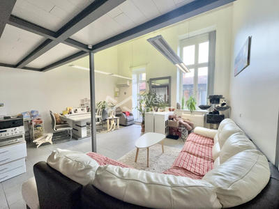 Appartement - 131 m² - 6 pièces