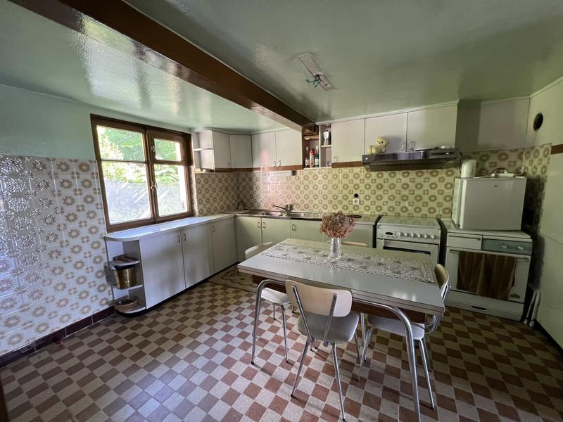 Maison traditionnelle - 96 m² - 5 pièces