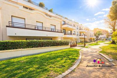 Appartement - 106 m² - 6 pièces