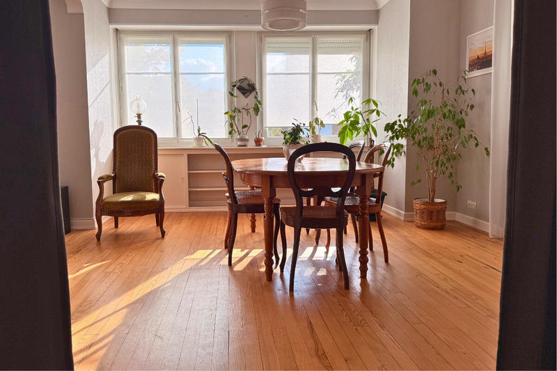 Maison de maîtres - 234 m² - 10 pièces