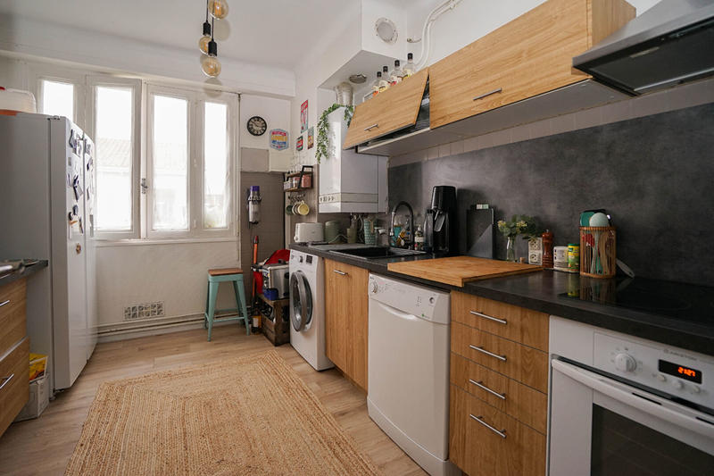 Immeuble - 8 pièces