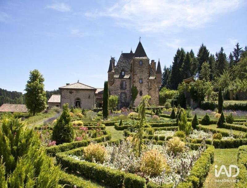 Château - 700 m² - 21 pièces