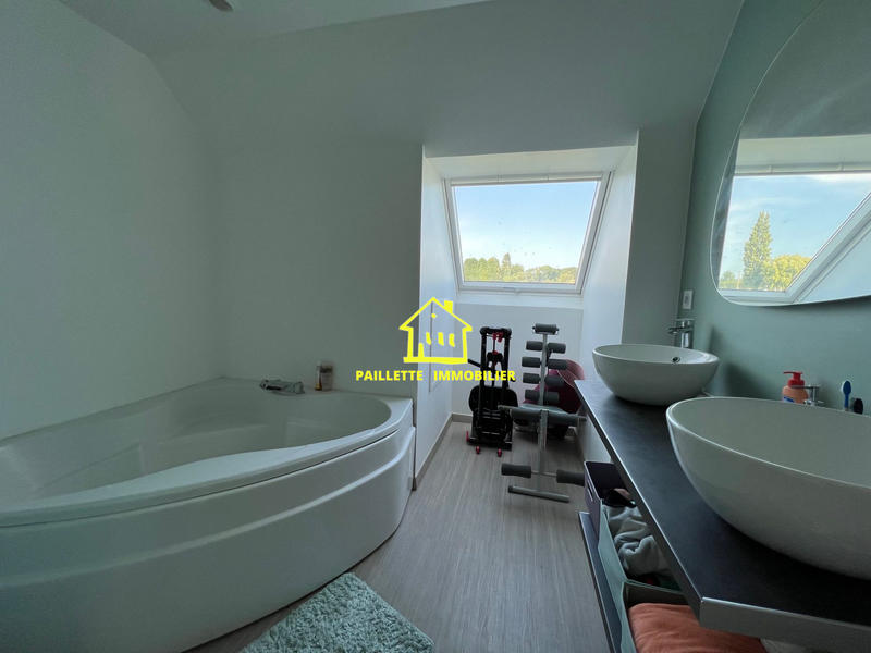 Maison contemporaine - 140 m² - 5 pièces