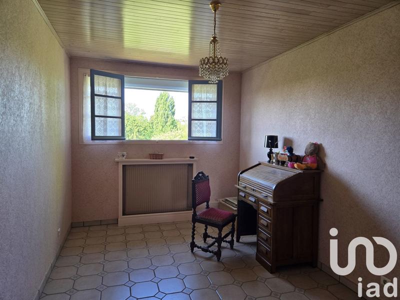 Maison - 181 m² - 8 pièces