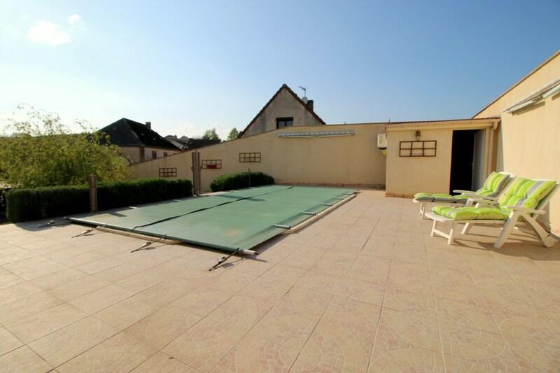 Maison - 145 m² - 5 pièces