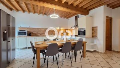 Maison - 182 m² - 4 pièces