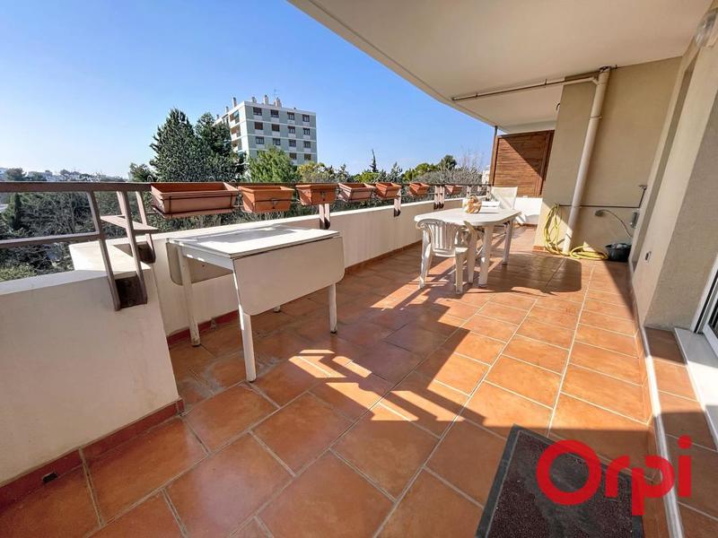 Appartement - 76 m² - 4 pièces