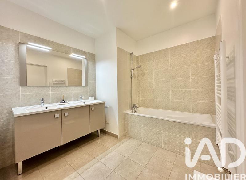 Appartement - 96 m² - 4 pièces