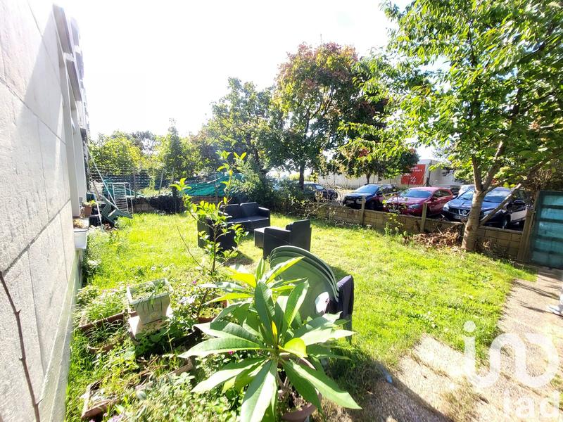 Appartement - 81 m² - 5 pièces