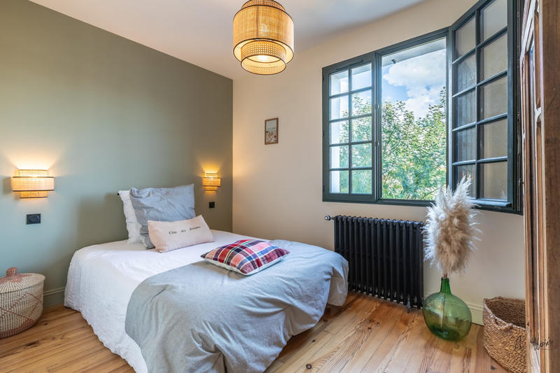 Maison - 190 m² - 6 pièces