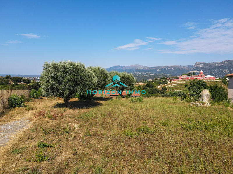 Terrain - 1 321 m²