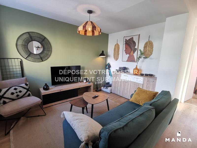 Chambre - 11 m² - 4 pièces