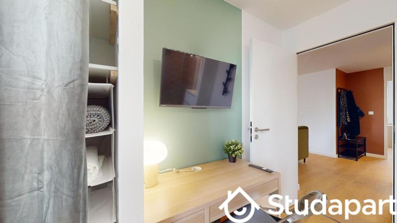 Chambre - 11 m² - 1 pièce