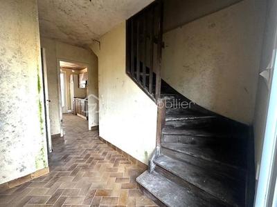 Maison - 85 m² - 5 pièces