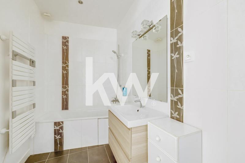 Appartement - 65 m² - 3 pièces