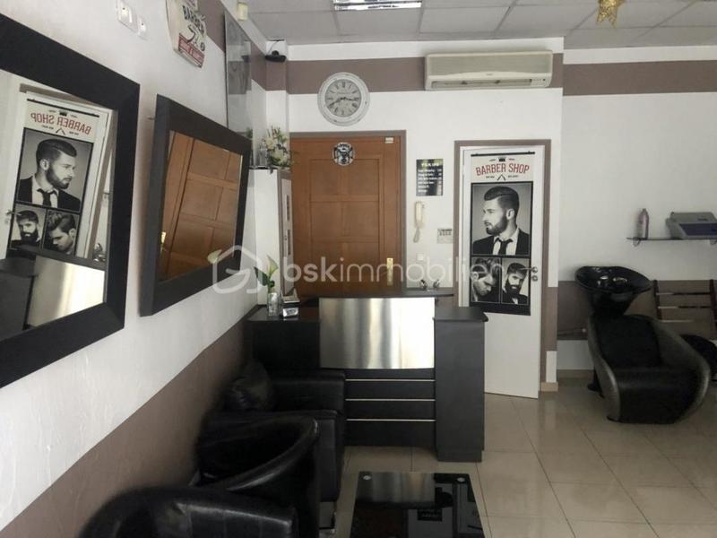 Beauté / Bien-être - 27 m²