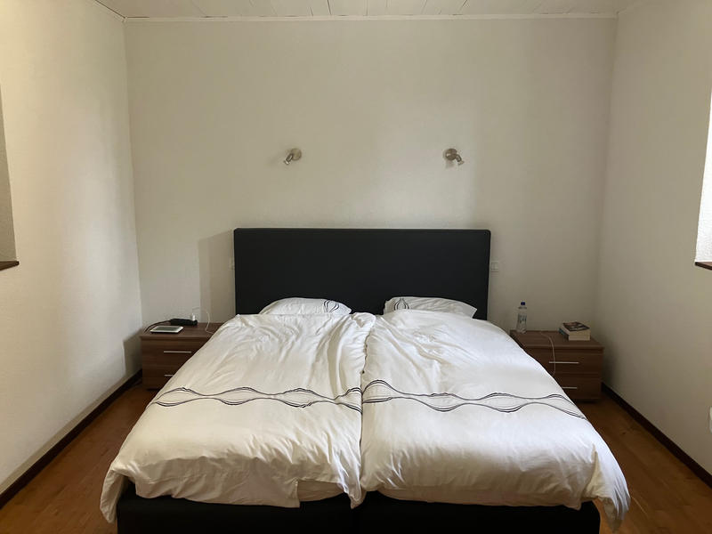 Maison - 220 m² - 8 pièces