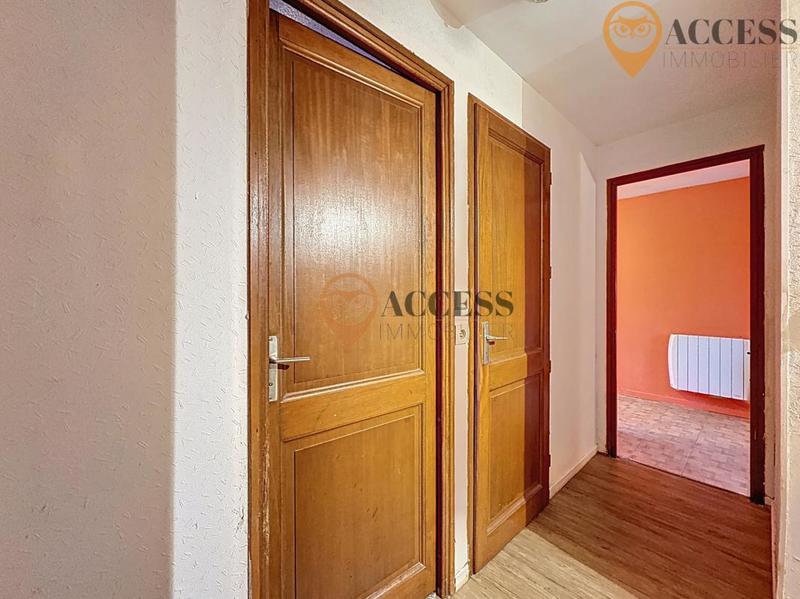 Maison - 99 m² - 5 pièces