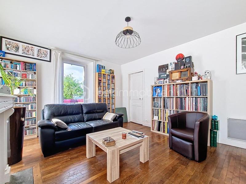 Maison en pierre - 123 m² - 6 pièces