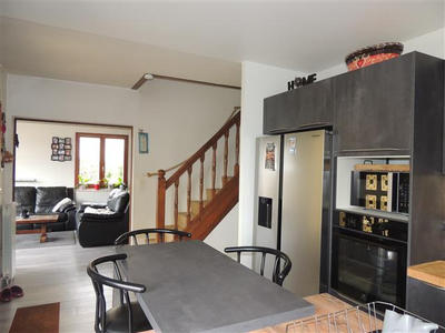 Maison - 130 m² - 8 pièces