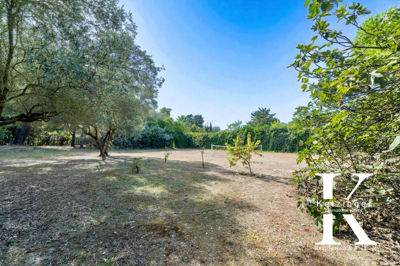 Maison - 144 m² - 5 pièces