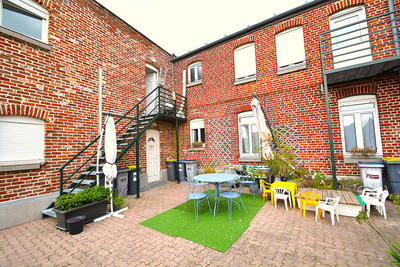 Appartement - 90 m² - 3 pièces