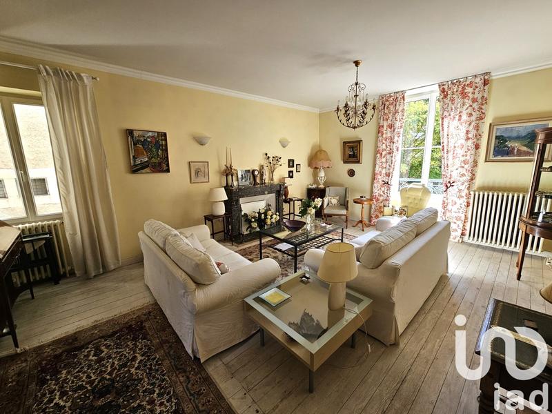 Maison de ville - 304 m² - 10 pièces