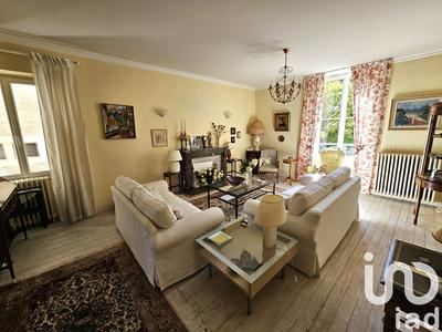 Maison de ville - 304 m² - 10 pièces