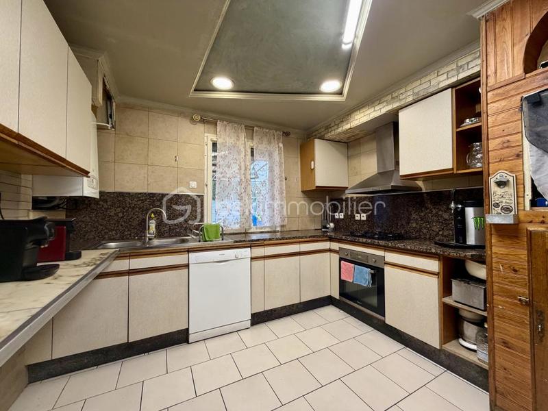 Maison - 105 m² - 4 pièces