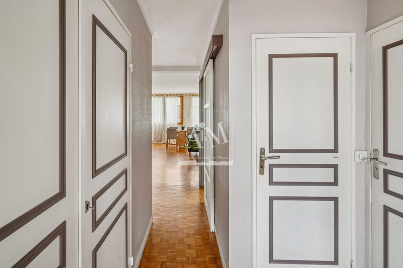 Appartement - 67 m² - 3 pièces