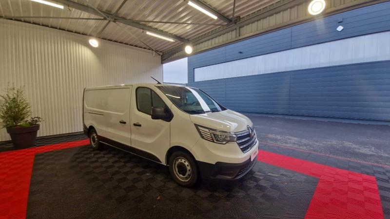Renault Trafic l2h1 3000 kg blue dci 130 grand confort