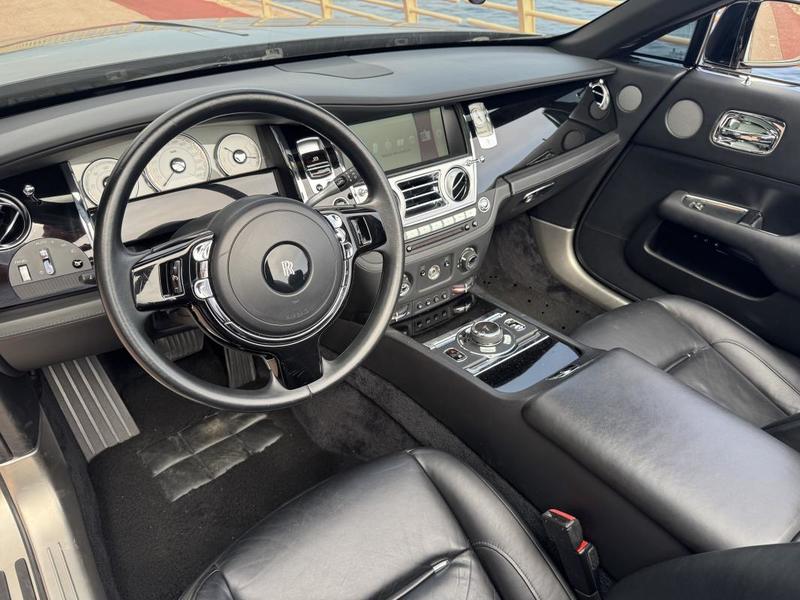 Rolls-Royce Dawn V12