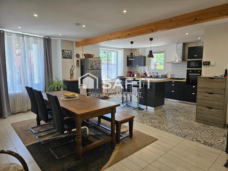 Maison - 155 m² - 7 pièces