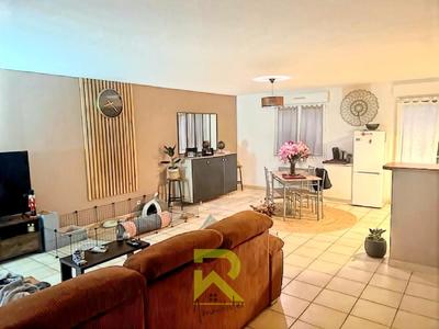 Maison - 88 m² - 4 pièces