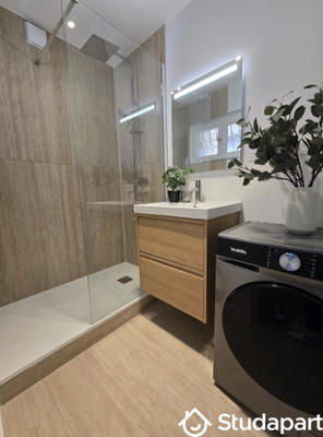 Chambre - 10 m² - 1 pièce