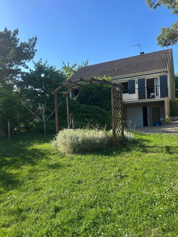 Maison - 86 m² - 4 pièces