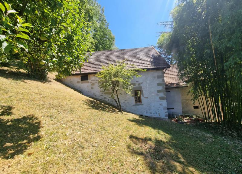 Maison - 257 m² - 9 pièces