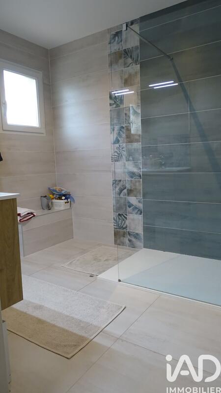 Maison - 135 m² - 6 pièces