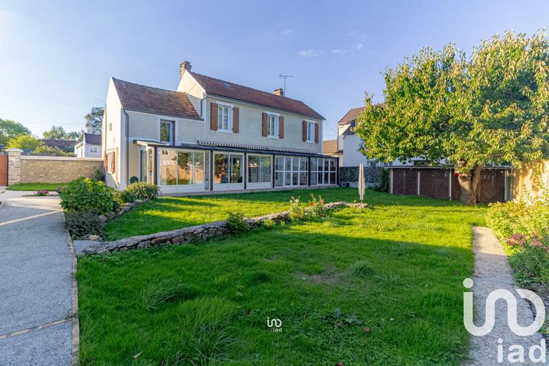 Maison - 159 m² - 5 pièces