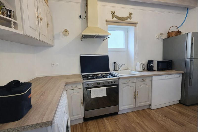 Maison - 103 m² - 4 pièces