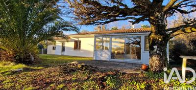 Maison - 80 m² - 4 pièces