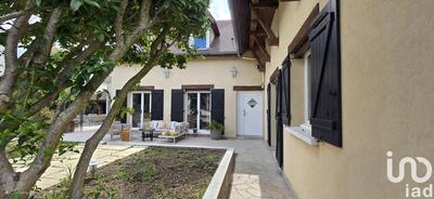 Maison - 269 m² - 8 pièces