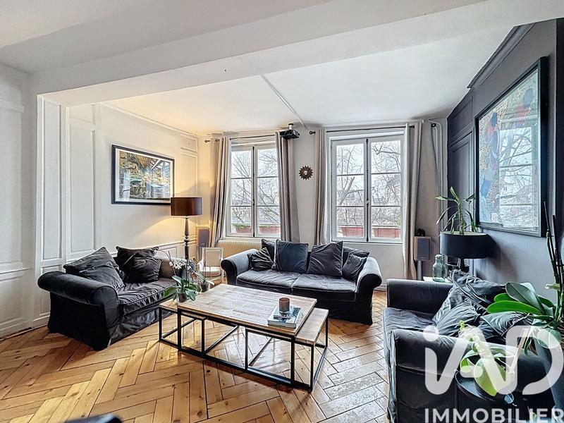 Appartement - 177 m² - 7 pièces