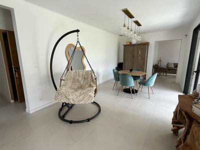 Maison - 118 m² - 5 pièces