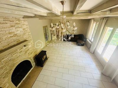 Propriété - 180 m² - 8 pièces