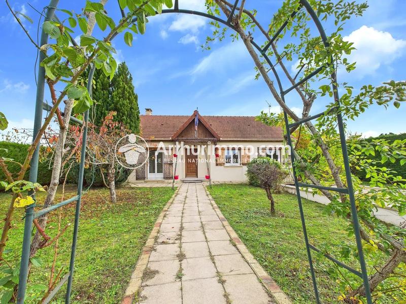 Maison - 76 m² - 4 pièces