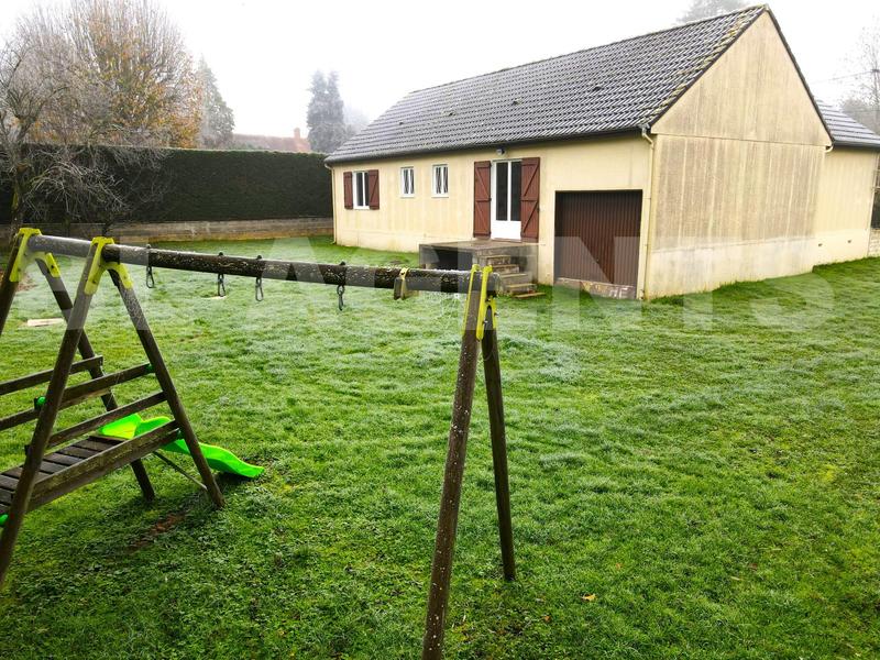 Maison traditionnelle - 103 m² - 6 pièces