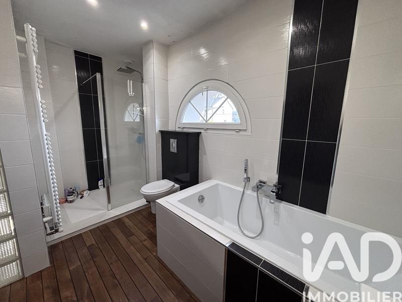 Maison - 125 m² - 5 pièces