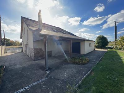 Maison - 146 m² - 7 pièces