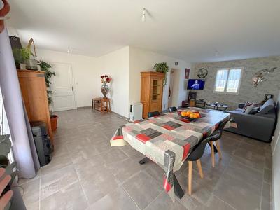 Villa - 97 m² - 4 pièces